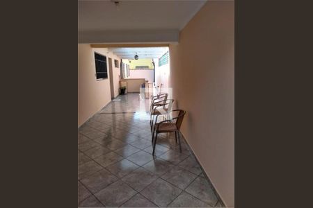 Casa à venda com 3 quartos, 195m² em Vila Nova Pauliceia, São Paulo