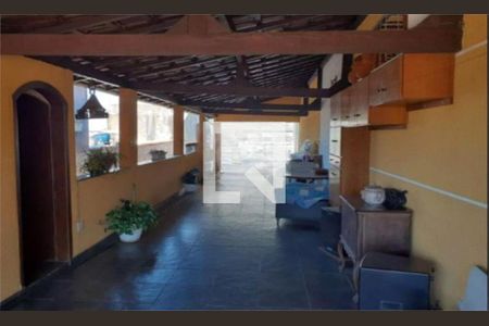 Casa à venda com 3 quartos, 250m² em Vila Paulistana, São Paulo