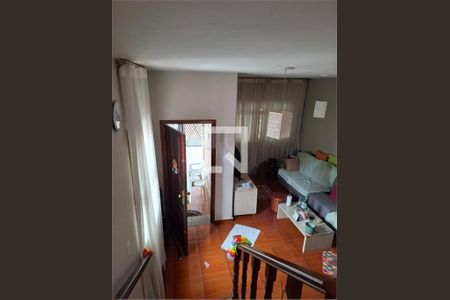 Casa à venda com 3 quartos, 140m² em Santa Teresinha, São Paulo