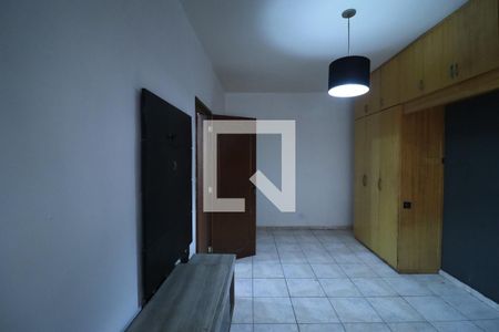 Quarto 1 de apartamento para alugar com 2 quartos, 70m² em Jardim Guanabara, Rio de Janeiro