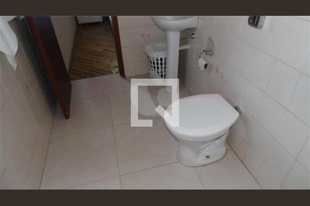 Casa à venda com 3 quartos, 130m² em Jardim das Laranjeiras, São Paulo