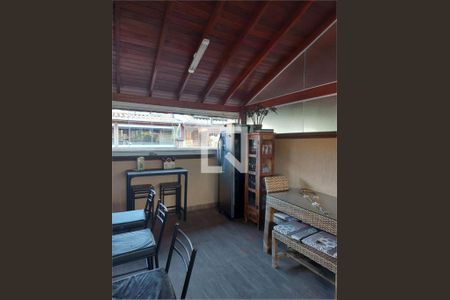 Casa à venda com 3 quartos, 200m² em Vila Santos, São Paulo