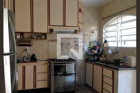 Casa à venda com 4 quartos, 190m² em Horto Florestal, São Paulo