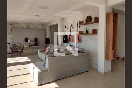 Casa à venda com 4 quartos, 350m² em Vila Irmaos Arnoni, São Paulo