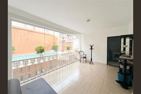 Casa à venda com 4 quartos, 479m² em Vila Albertina, São Paulo