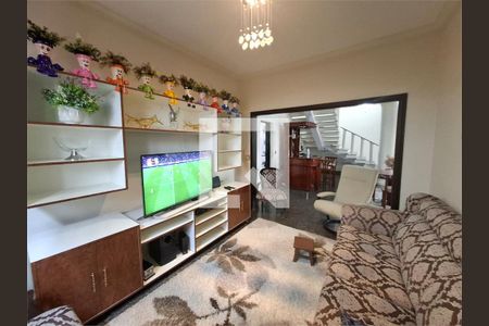 Casa à venda com 4 quartos, 479m² em Vila Albertina, São Paulo
