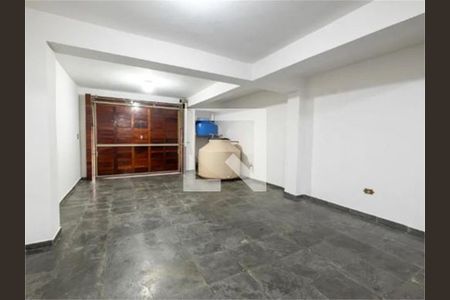 Casa à venda com 3 quartos, 261m² em Vila Mazzei, São Paulo