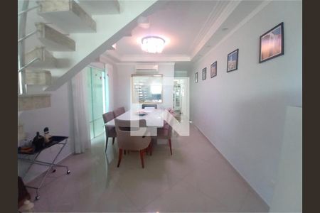 Casa à venda com 3 quartos, 300m² em Água Fria, São Paulo