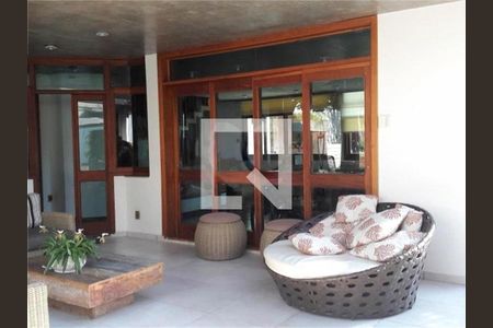 Casa à venda com 3 quartos, 409m² em Vila Albertina, São Paulo