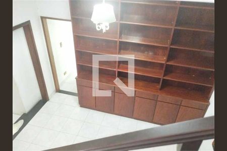 Casa à venda com 4 quartos, 169m² em Água Fria, São Paulo