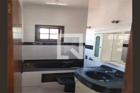 Casa à venda com 4 quartos, 169m² em Água Fria, São Paulo