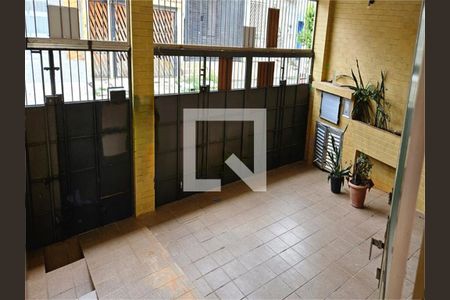 Casa à venda com 4 quartos, 150m² em Chácara São João, São Paulo