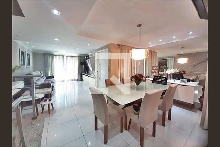 Casa à venda com 5 quartos, 335m² em Tremembé, São Paulo