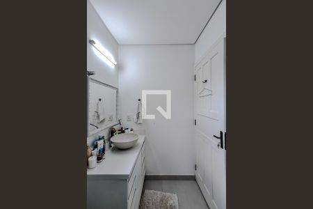 Banheiro da Suíte de casa à venda com 2 quartos, 150m² em Ipiranga, São Paulo