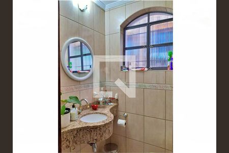 Casa à venda com 3 quartos, 208m² em Chora Menino, São Paulo