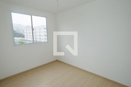 Quarto 1 de apartamento para alugar com 2 quartos, 45m² em Campo Grande, Rio de Janeiro