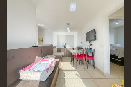 Sala de apartamento à venda com 2 quartos, 47m² em Bussocaba, Osasco