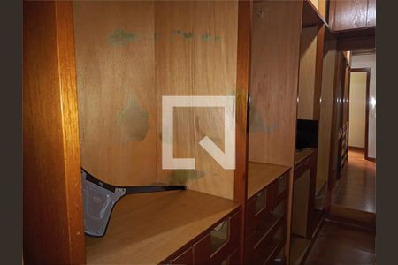 Casa à venda com 4 quartos, 500m² em Jardim Virginia Bianca, São Paulo
