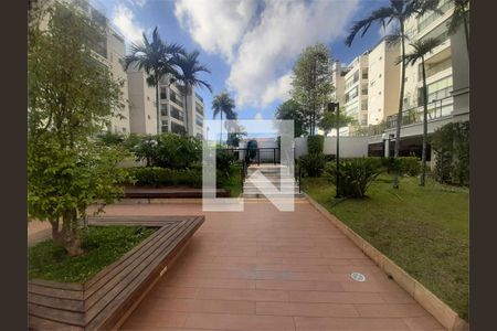 Apartamento à venda com 3 quartos, 167m² em Vila Irmaos Arnoni, São Paulo