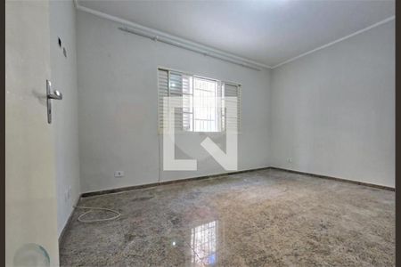 Casa à venda com 3 quartos, 228m² em Tremembé, São Paulo