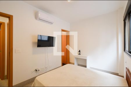 Suite de apartamento para alugar com 2 quartos, 65m² em Carmo, Belo Horizonte