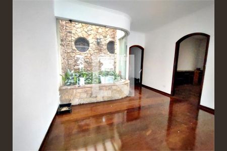 Casa à venda com 5 quartos, 605m² em Jardim Franca, São Paulo