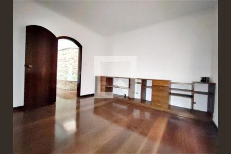 Casa à venda com 5 quartos, 605m² em Jardim Franca, São Paulo
