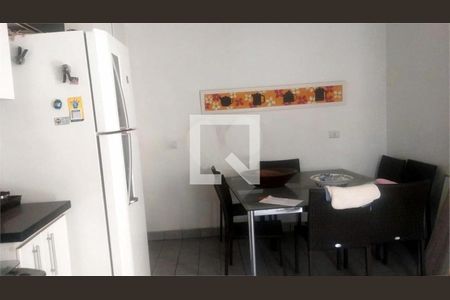 Casa à venda com 7 quartos, 200m² em Santana, São Paulo