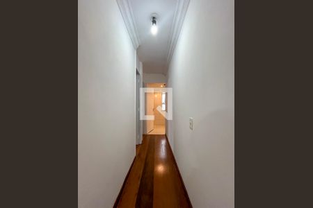 Corredor de apartamento para alugar com 2 quartos, 63m² em Jardim Santa Emilia, São Paulo