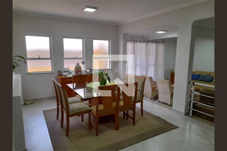 Casa à venda com 4 quartos, 320m² em Chora Menino, São Paulo