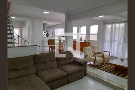 Casa à venda com 4 quartos, 320m² em Chora Menino, São Paulo