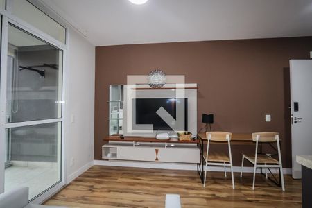 Sala de kitnet/studio para alugar com 1 quarto, 35m² em Real Parque, São Paulo