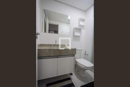 Banheiro da Suite de kitnet/studio para alugar com 1 quarto, 35m² em Real Parque, São Paulo