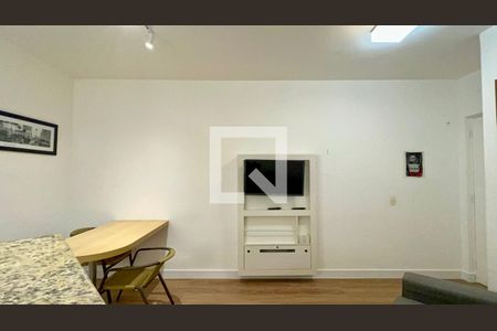 Sala de apartamento para alugar com 1 quarto, 33m² em Pinheiros, São Paulo
