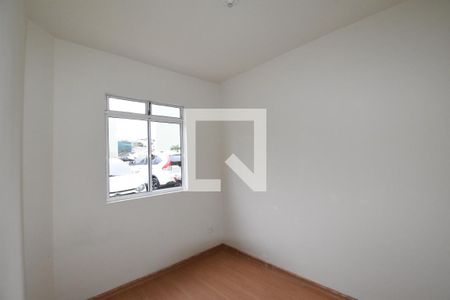 Quarto 1 de apartamento para alugar com 2 quartos, 46m² em Osasco, Curitiba