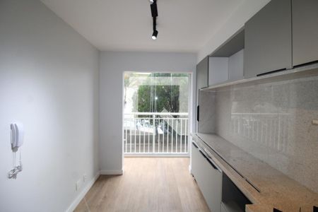 Sala / Cozinha de apartamento para alugar com 1 quarto, 28m² em Casa Verde, São Paulo