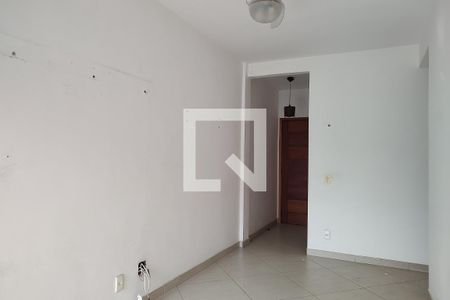 Sala de apartamento para alugar com 2 quartos, 66m² em Pechincha, Rio de Janeiro