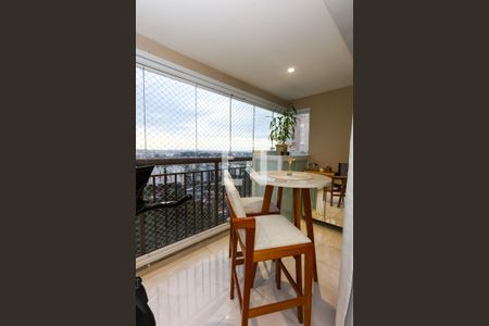 Varanda de apartamento à venda com 2 quartos, 69m² em Vila Andrade, São Paulo