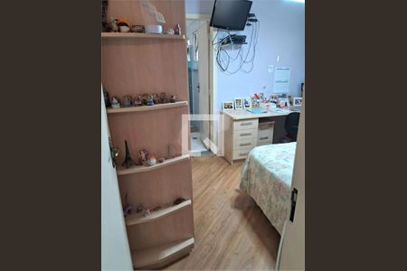 Casa à venda com 4 quartos, 151m² em Jardim São Jorge, São Paulo