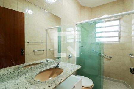 Banheiro de apartamento para alugar com 2 quartos, 52m² em Santana, São Paulo