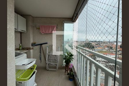 Área de Serviço de apartamento para alugar com 2 quartos, 61m² em Km 18, Osasco