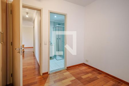 Suíte de apartamento para alugar com 3 quartos, 57m² em Vila Butantã, São Paulo