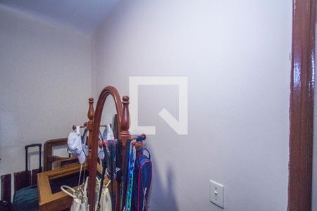 Quarto 1 de casa para alugar com 3 quartos, 360m² em Vila Valqueire, Rio de Janeiro