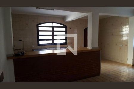 Casa à venda com 4 quartos, 300m² em Vila Medeiros, São Paulo