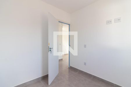 Quarto 1 de apartamento para alugar com 2 quartos, 35m² em Vila Paiva, São Paulo