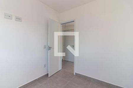 Quarto 2 de apartamento para alugar com 2 quartos, 35m² em Vila Paiva, São Paulo