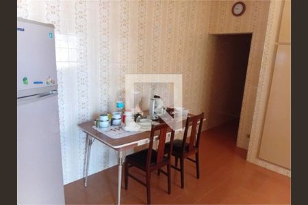 Casa à venda com 2 quartos, 124m² em Jardim das Laranjeiras, São Paulo