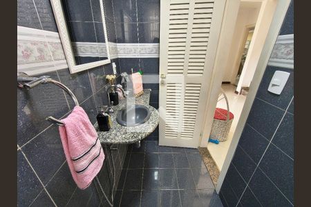 Casa de Condomínio para alugar com 3 quartos, 533m² em Jacarepaguá, Rio de Janeiro