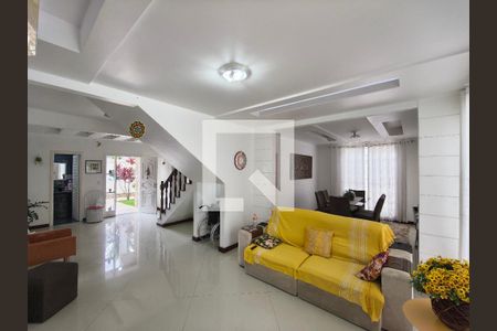 Casa de Condomínio para alugar com 3 quartos, 533m² em Jacarepaguá, Rio de Janeiro