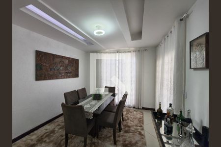 Casa de Condomínio para alugar com 3 quartos, 533m² em Jacarepaguá, Rio de Janeiro